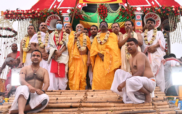 राज्यपाल रमेश बैस व CM हेमंत सोरेन ने की भगवान जगन्नाथ की पूजा, मांगी राज्य की खुशहाली