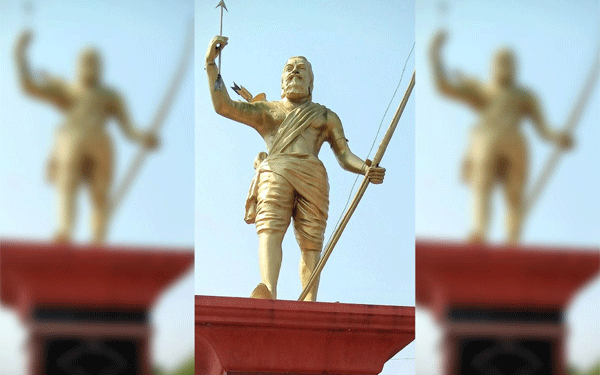 आंध्र प्रदेश के विजयवाड़ा में पीएम मोदी ने स्वतंत्रता सेनानी अल्लूरी सीताराम राजू की कांस्य प्रतिमा का अनावरण किया, कहा, दम है तो हमें रोक लो
