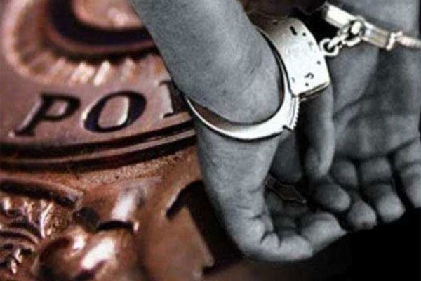 झारखंड पुलिस ने 51 इनामी नक्सली और उग्रवादी को किया गिरफ्तार