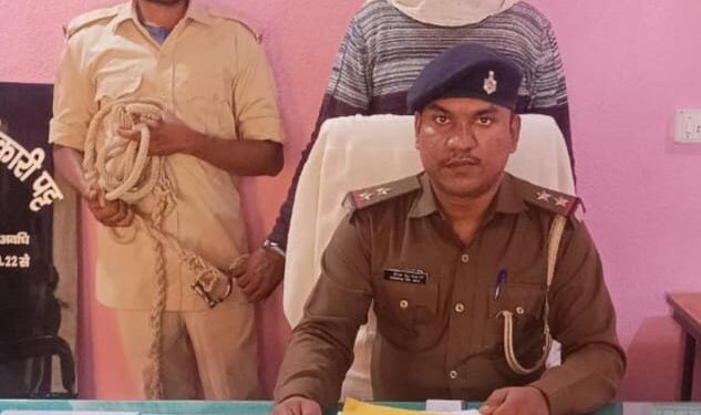 पुलिस गिरफ़्त में आरोपी पंकज कुमार