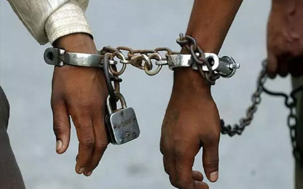 खूंटी : होमगार्ड बहाली में फर्जी दस्वावेज के साथ बिहार के दो युवक गिरफ्तार