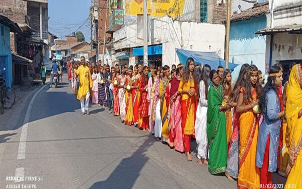 श्री वैष्णव दुर्गा मंदिर के 30 वें वार्षिकोत्सव का शुभारंभ कलश यात्रा से