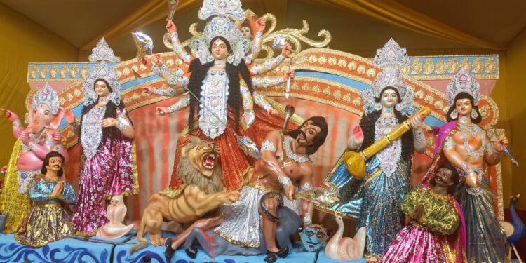 पट खुलने के बाद मां दुर्गा का आलौकिक दर्शन