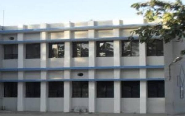 ज्ञान ज्योति स्कूल का भवन.