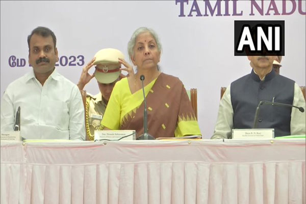 नये संसद भवन के उद्घाटन में तमिलनाडु के 20 आदिनम होंगे शामिल : निर्मला सीतारमण