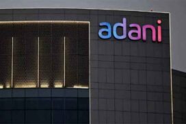 OCCRP के आरोपों का असर, अडानी समूह के शेयरों में भारी गिरावट