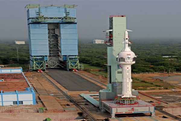 गगनयान मिशन : इसरो ने परीक्षण यान का प्रक्षेपण अंतिम समय में रोका