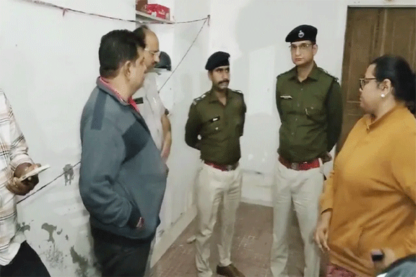 राजस्थान : बीकानेर में एक ही परिवार के पांच लोगों ने की आत्महत्या, चार शव फंदे पर लटके मिले