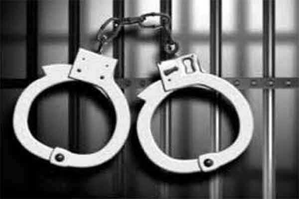 गुमला : धान व्यापारी लूटकांड मामले में तीन आरोपी गिरफ्तार