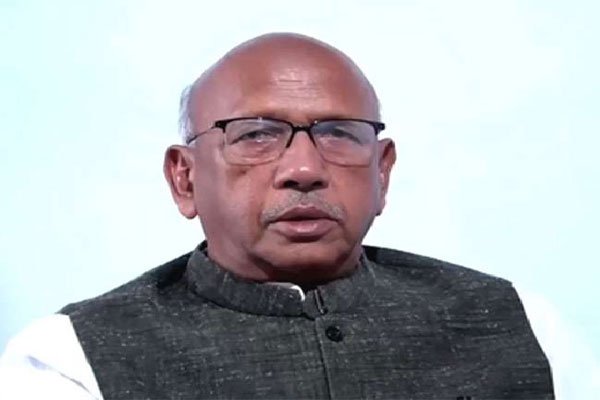 सरयू राय ने मंत्री बन्ना गुप्ता को दी चुनौती, कहा - हिम्मत है निरीक्षण प्रतिवेदन करें सार्वजनिक
