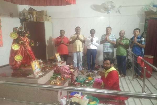 Jamshedpur : श्री श्री दक्षिणेश्वर काली मंदिर में अमावस्या पर विशेष पूजा संपन्न