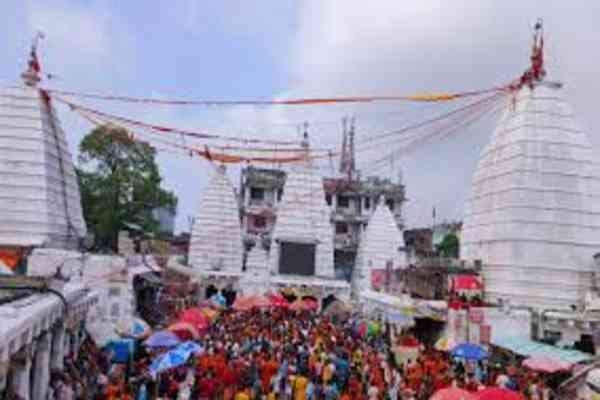 देवघर के बाबा मंदिर की फाइल फोटो