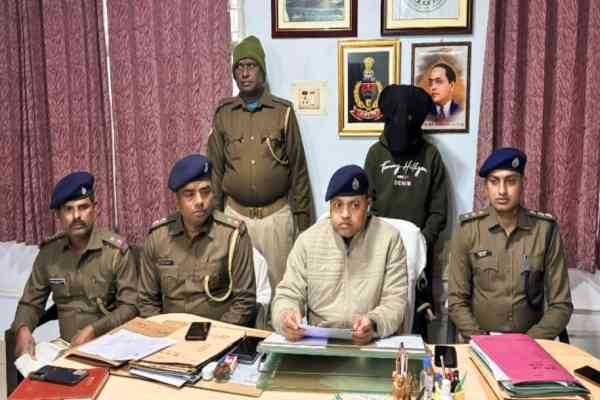 गोड्डा : साइबर ठगी के पैसे से खरीदी बुलेट बाइक, पुलिस ने गिरफ्तार कर भेजा जेल